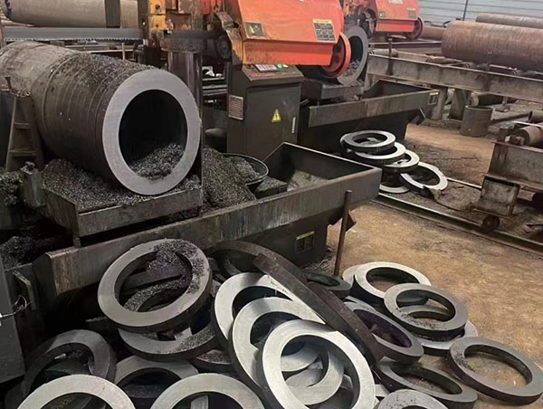 新巴尔虎左20G无缝钢管切割