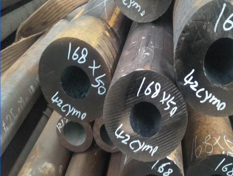 新巴尔虎左42CrMo厚壁无缝钢管